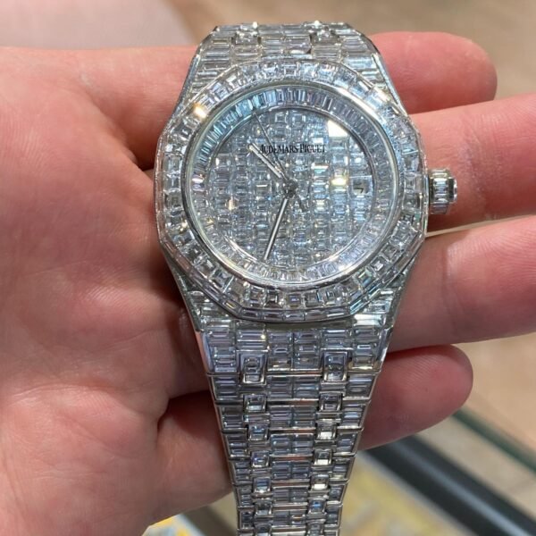 Chandelier Audemars Piguet Royal Oak