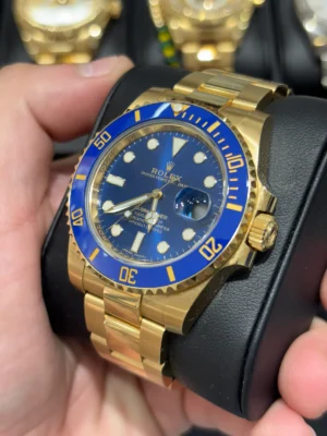 BUY ROLEX SUBMARINER 40MM | 18KT GOLD | OYSTER BRACELET | BLUE DIAL FOR SALE ONLINE